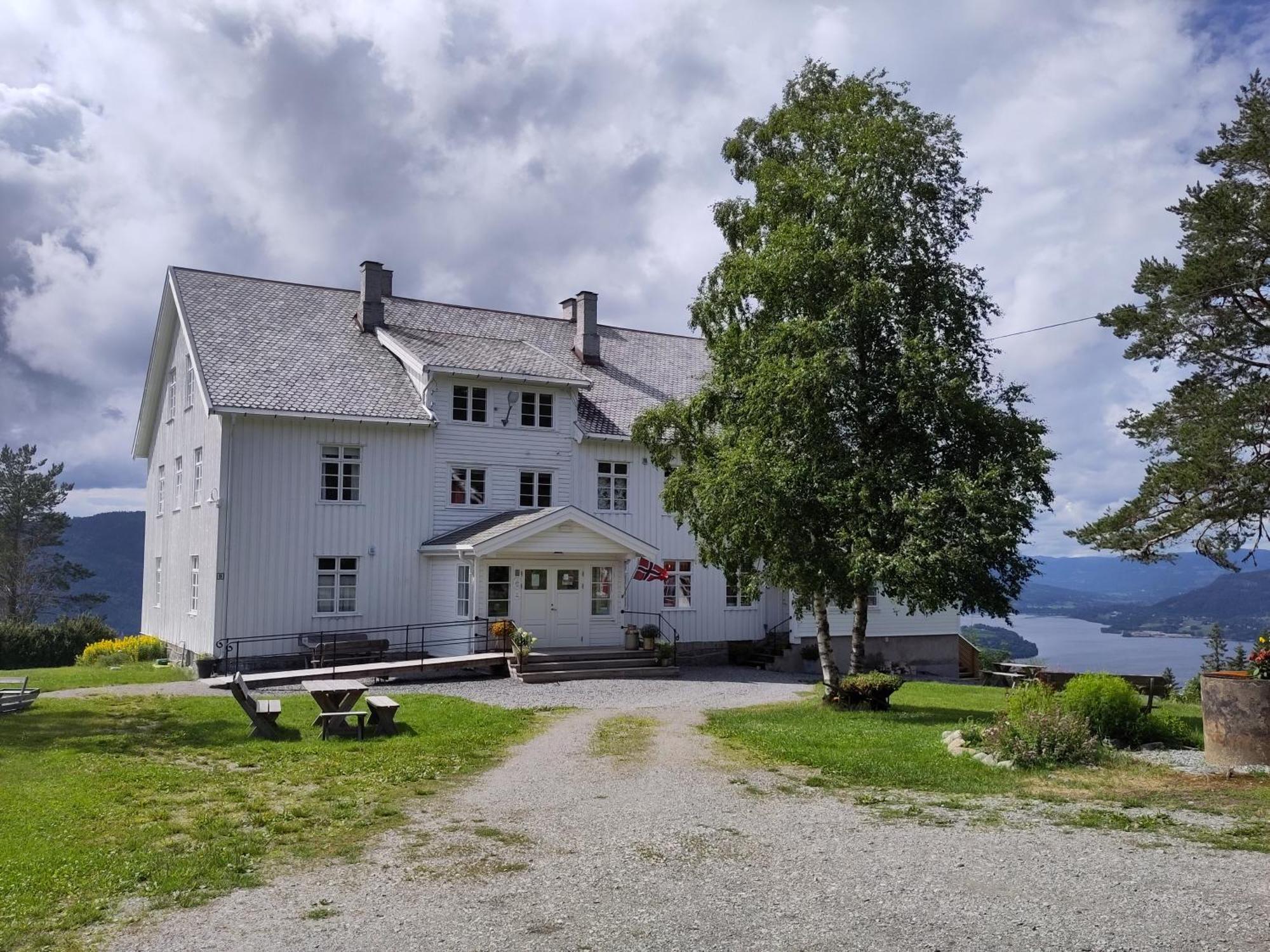 Granum Gard Otel Fluberg Dış mekan fotoğraf